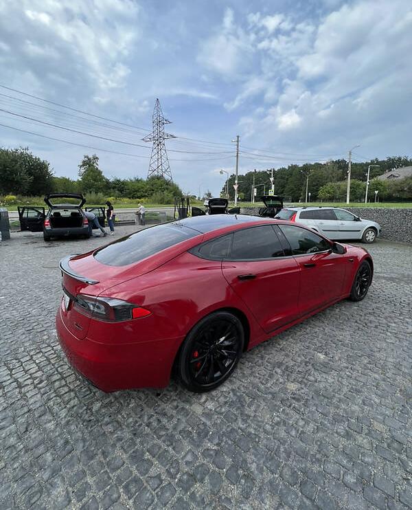 Tesla Model S P100DL 2017