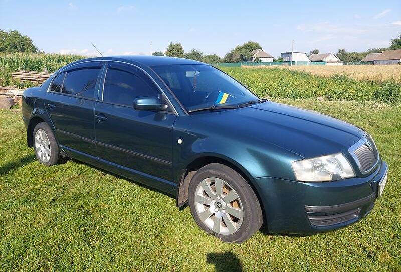 Skoda Superb 2003