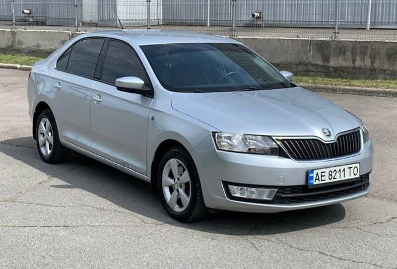 Skoda Rapid Elegance 2013