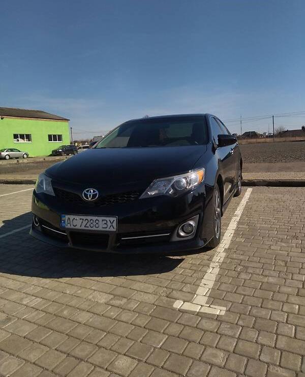 Toyota Camry 2013
