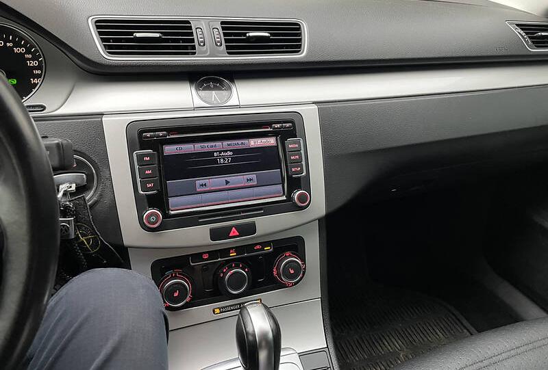 Volkswagen CC 2011