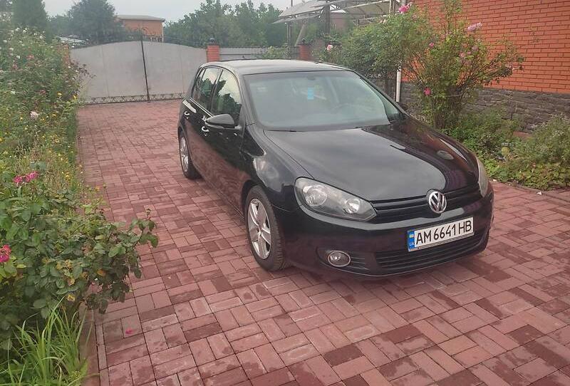 Volkswagen Golf VI 2011