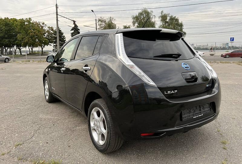 Nissan Leaf 2015