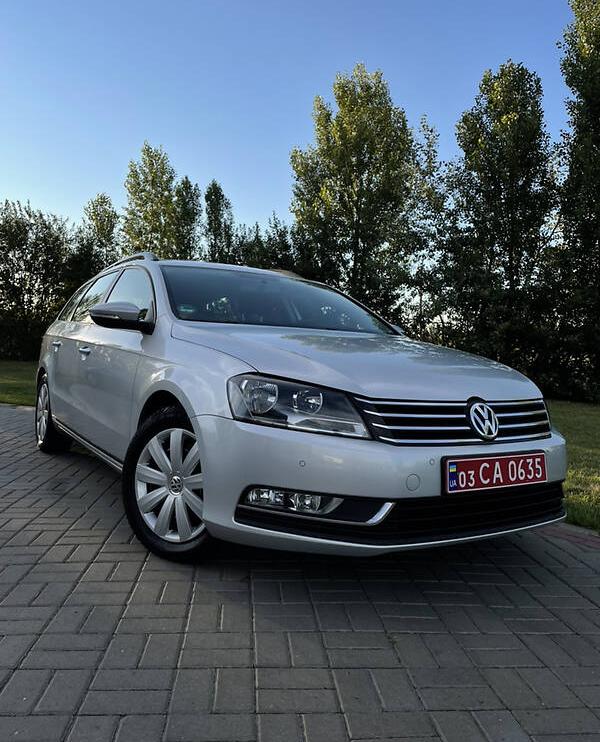 Volkswagen Passat B7 2012