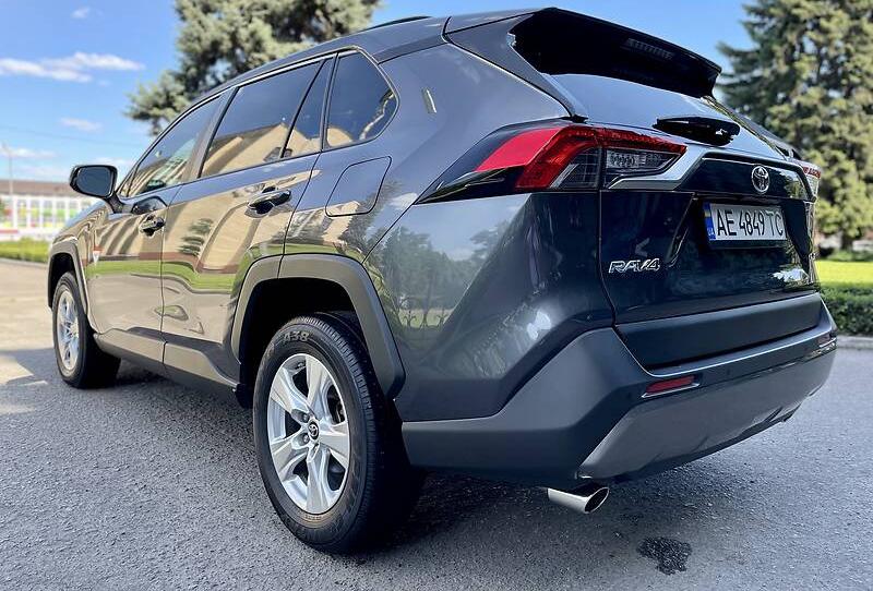 Toyota RAV4 XLE 2019