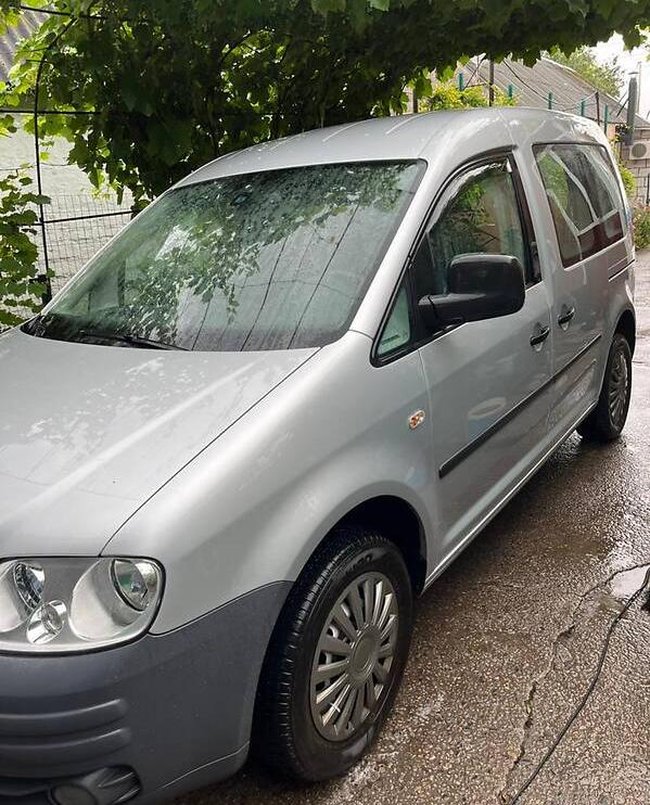 Volkswagen Caddy пасс. 2009