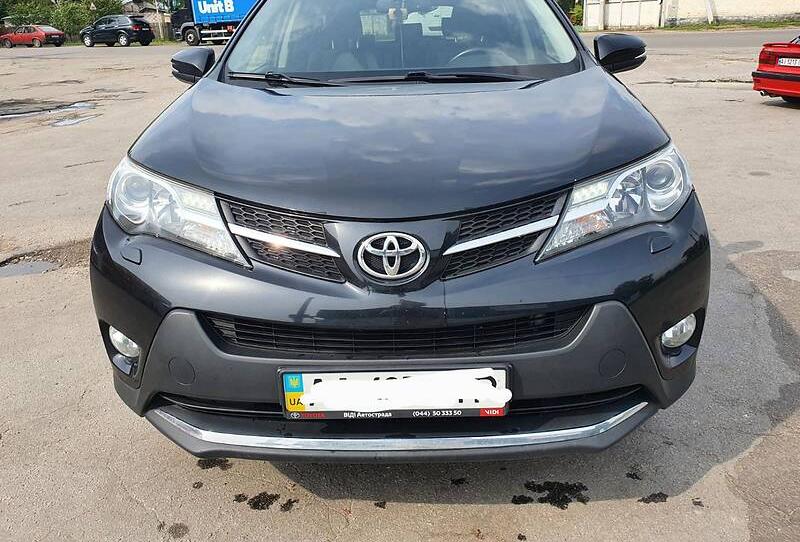 Toyota RAV4 2015