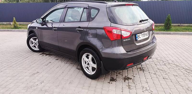 Suzuki SX4 GL 2019