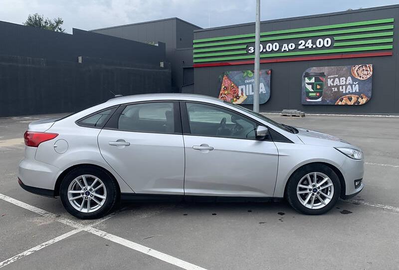 Ford Focus SE 2016