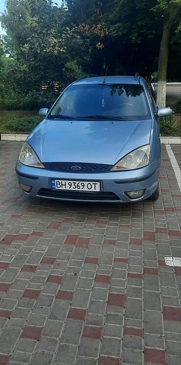 Ford Focus TCDI  2004