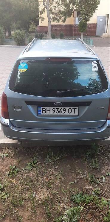 Ford Focus TCDI  2004