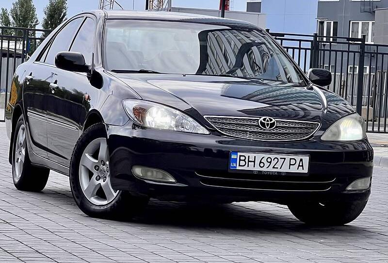 Toyota Camry 2004
