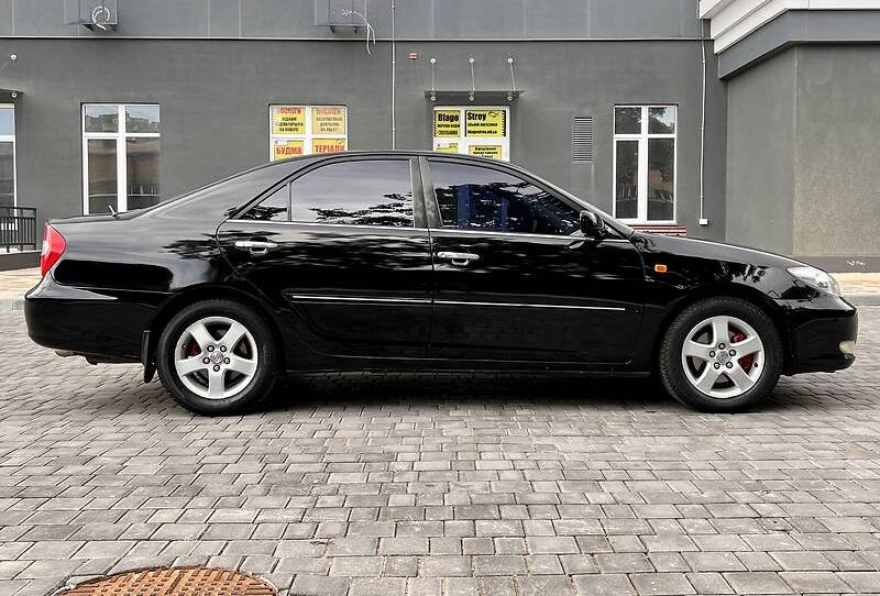 Toyota Camry 2004