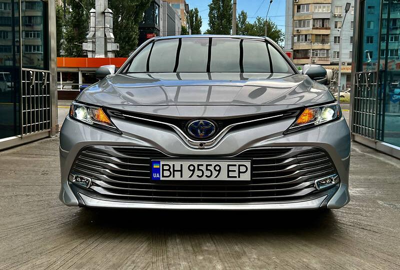 Toyota Camry G  I B R Y D 2019