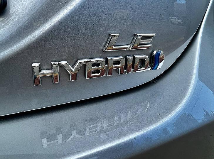 Toyota Camry G  I B R Y D 2019