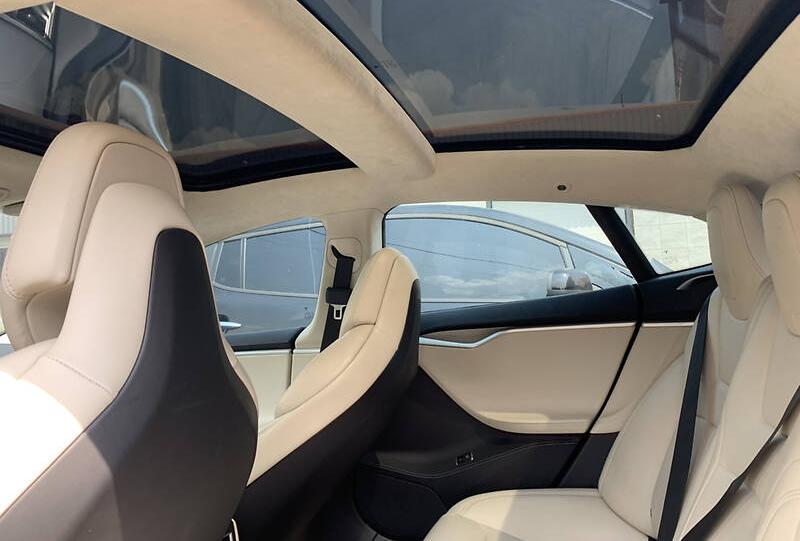 Tesla Model S 2017