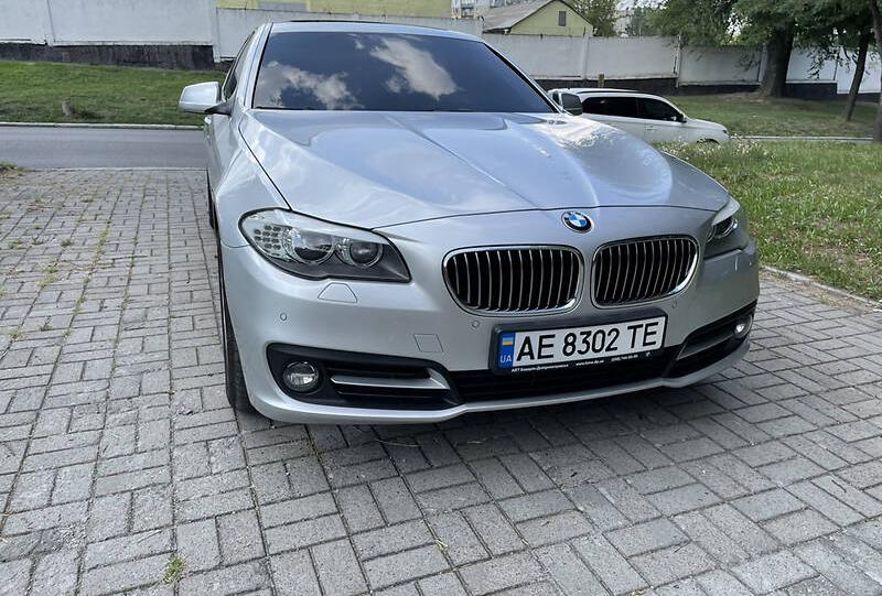 BMW 528 2011