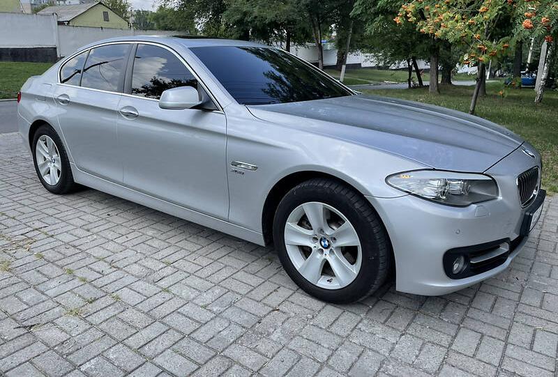 BMW 528 2011