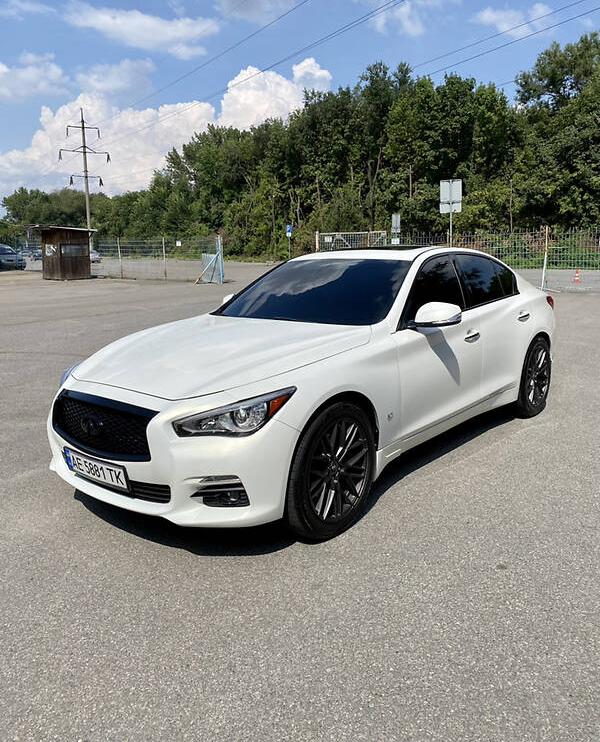 Infiniti Q50 2013