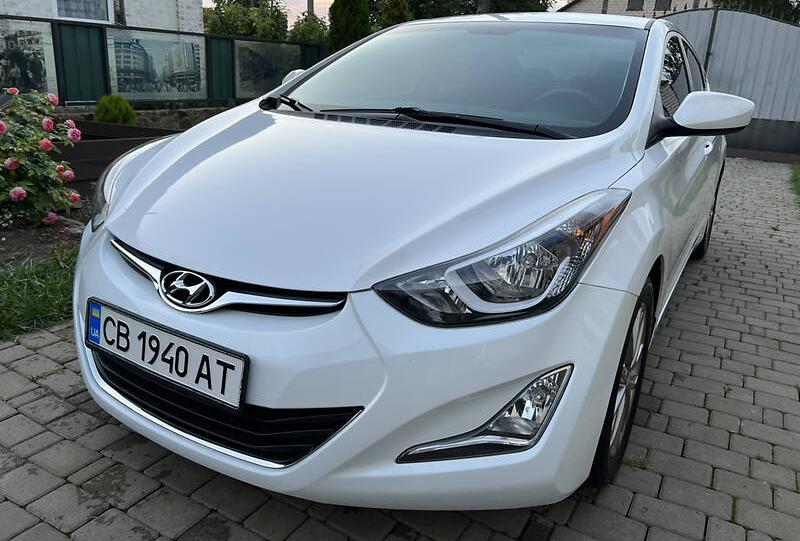 Hyundai Elantra 2015