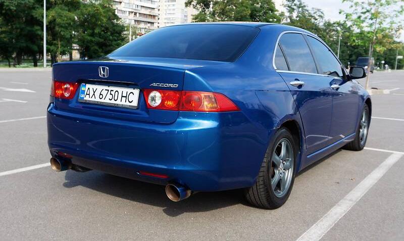 Honda Accord 2004