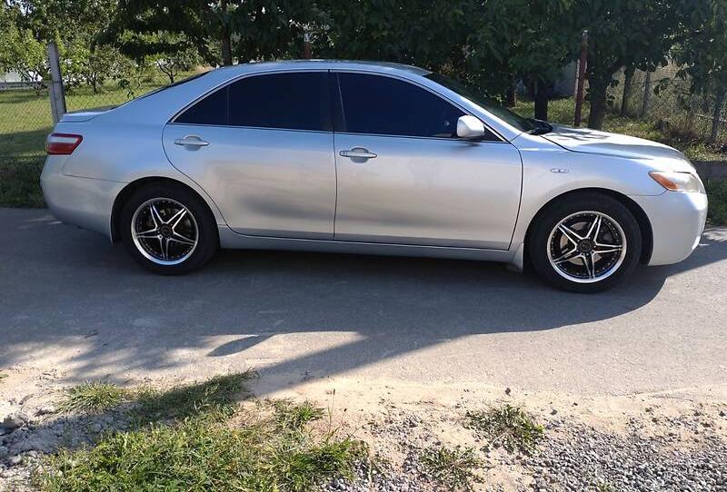 Toyota Camry 2007