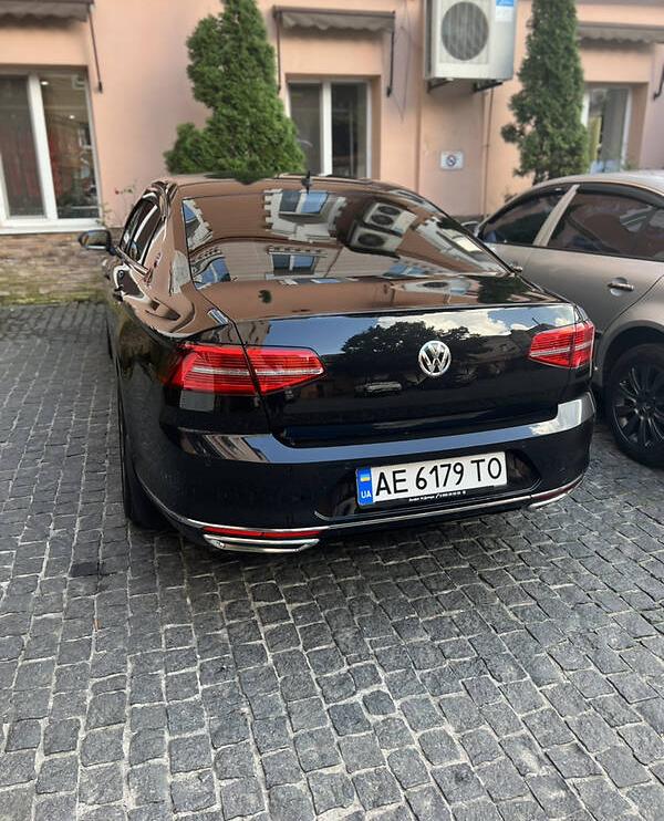 Volkswagen Passat B8 2015
