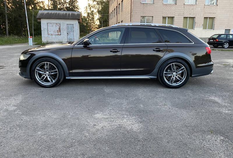 Audi A6 Allroad 2013