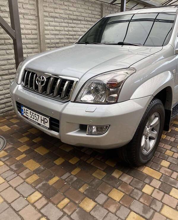 Toyota Land Cruiser Prado 120 2008