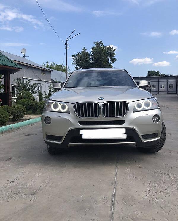 BMW X3 2011