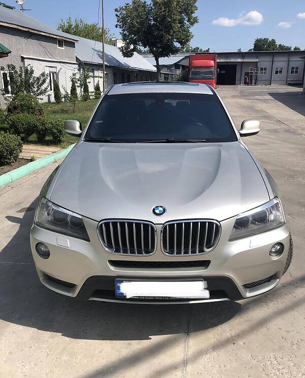 BMW X3 2011