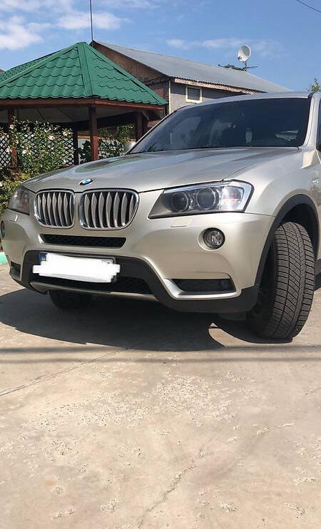 BMW X3 2011