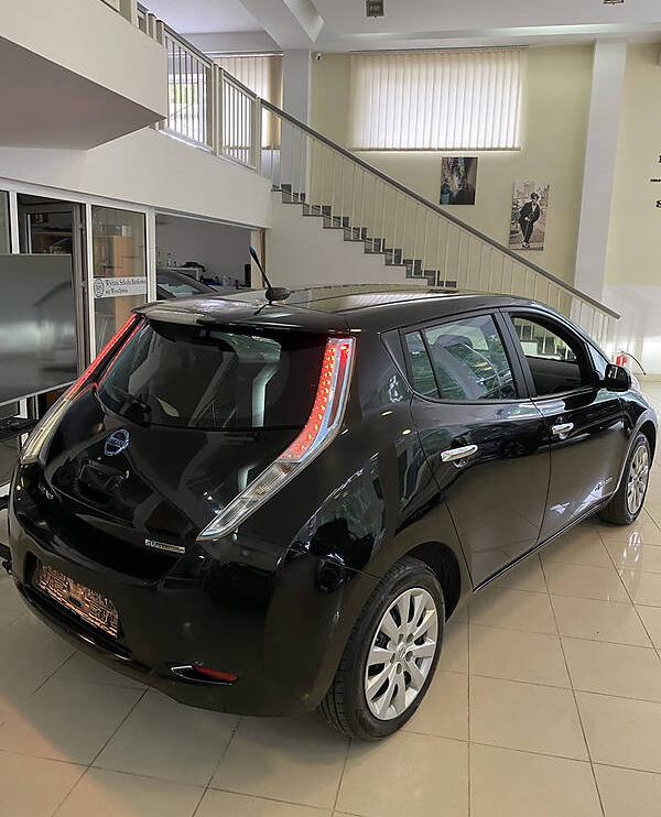 Nissan Leaf 2014