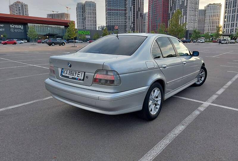BMW 525 2002