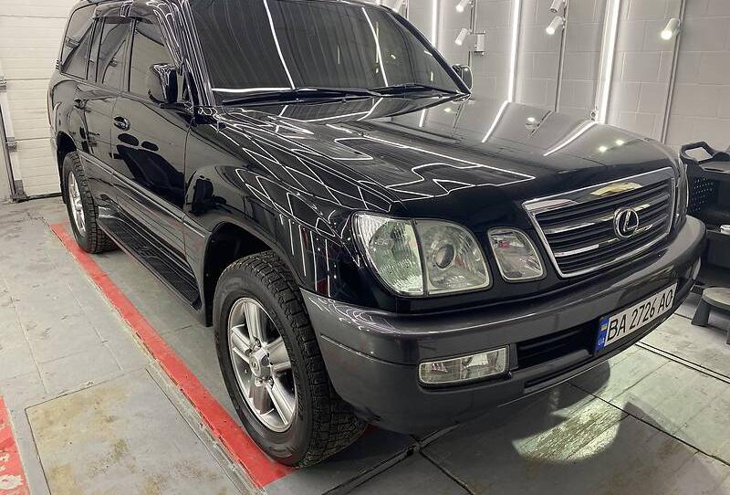 Lexus LX 2007