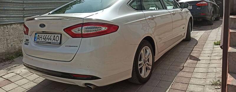 Ford Fusion 2016