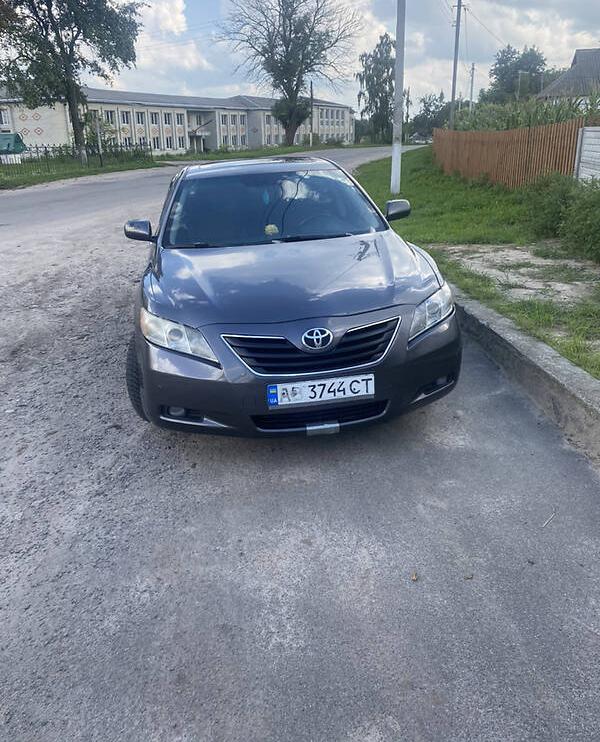Toyota Camry clean 2006