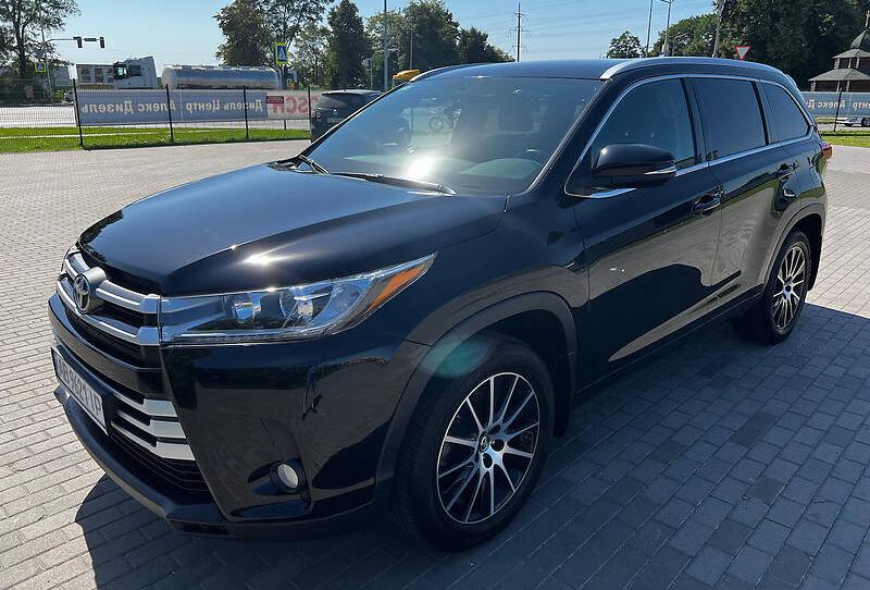 Toyota Highlander 2017