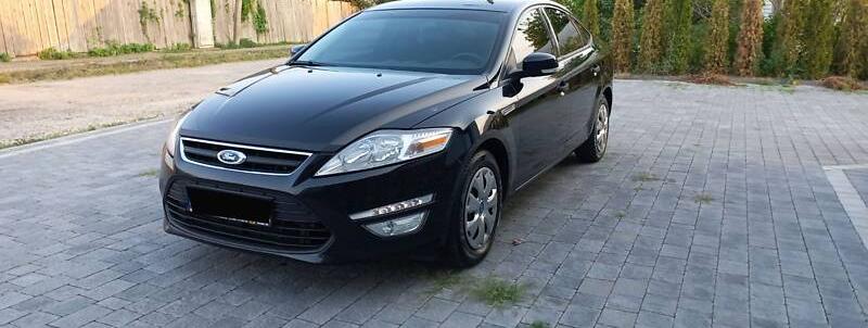 Ford Mondeo NEKRASENA 13 2013