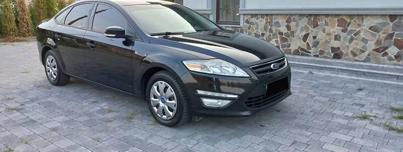 Ford Mondeo NEKRASENA 13 2013