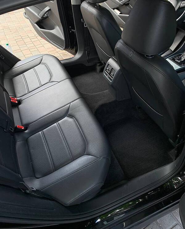 Volkswagen Passat B7 SE 2013