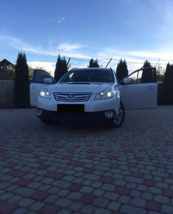 Subaru Legacy 2010
