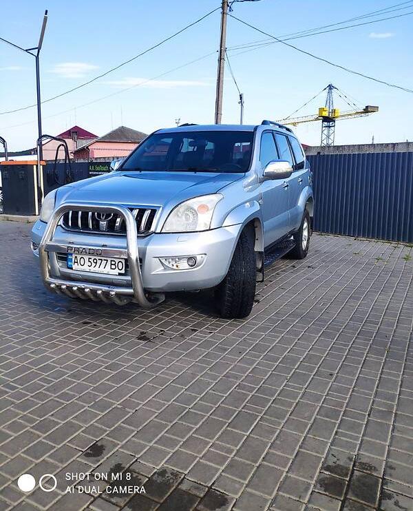 Toyota Land Cruiser Prado 120 2003