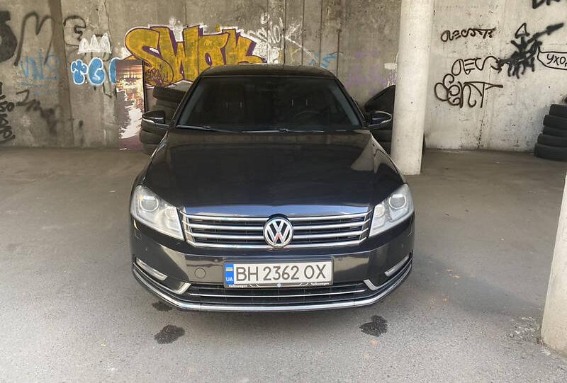 Volkswagen Passat B7 2011