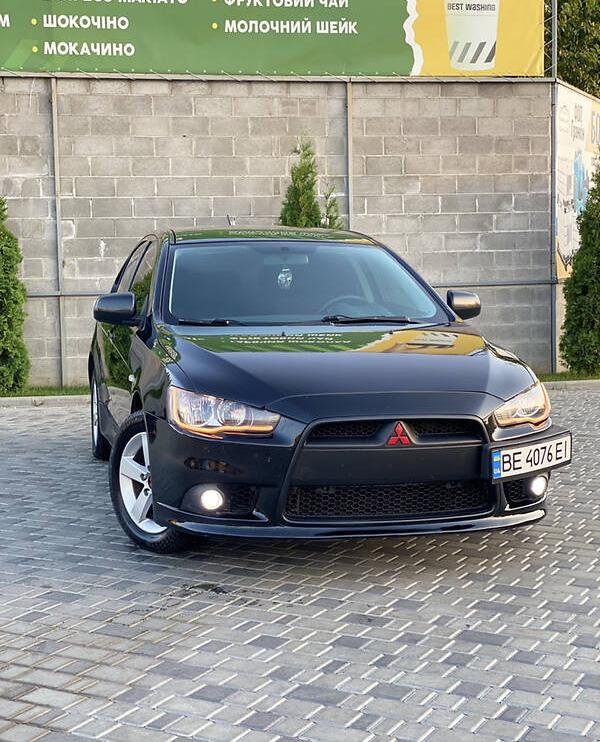 Mitsubishi Lancer 2012