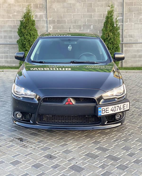 Mitsubishi Lancer 2012