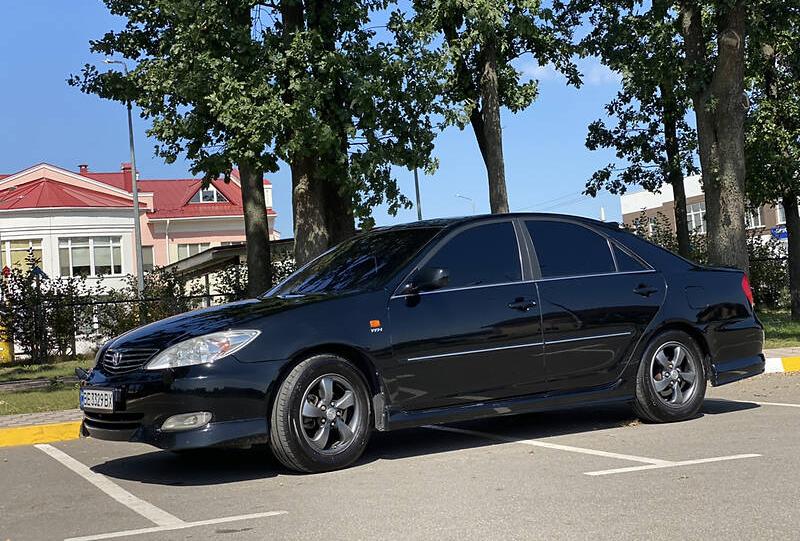 Toyota Camry 2004
