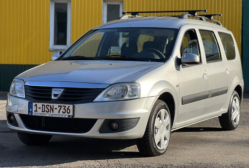 Dacia Logan LAUREATE  2009