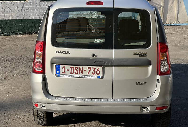 Dacia Logan LAUREATE  2009