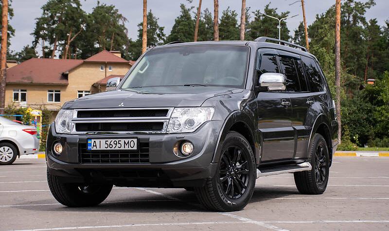 Mitsubishi Pajero Wagon 2014